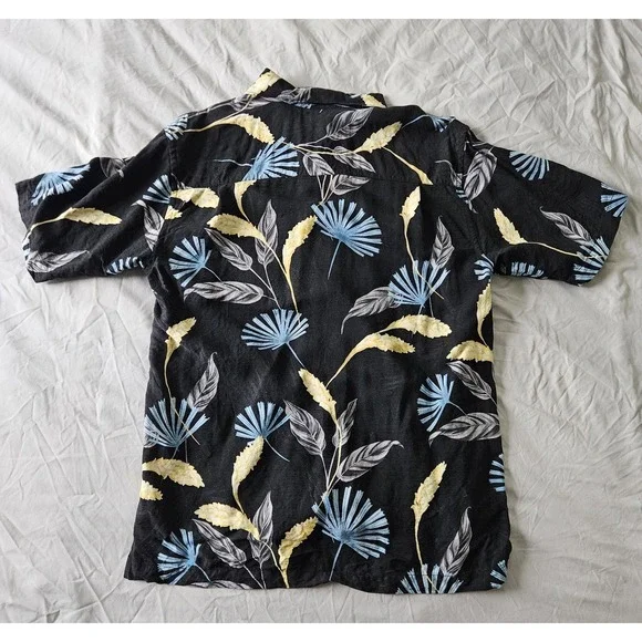 Tommy Bahama Hawaiian Shirt Button Up Short Sleeve All Over Print Silk/Rayon M - Picture 3 of 6